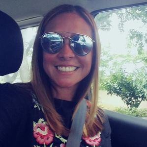 Meet your Posher, Anya